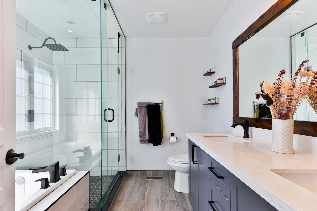 House Cleaning & Maids